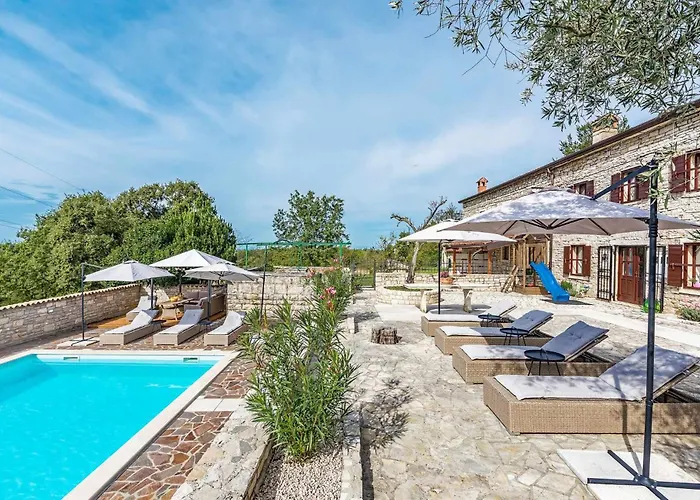Kluni By Rent Istria *