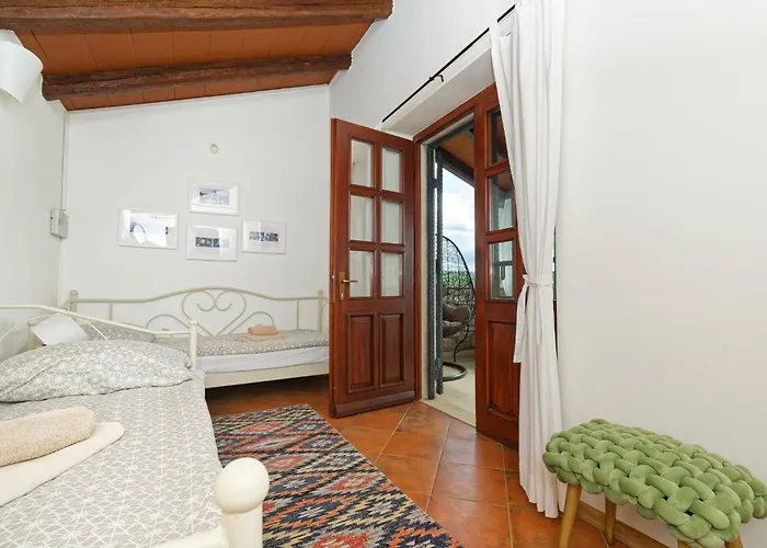 别墅 Kluni By Rent Istria *