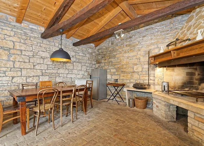 别墅 Kluni By Rent Istria *