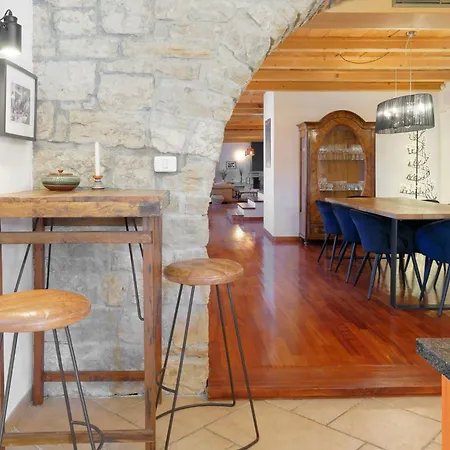 Kluni By Rent Istria Villa *